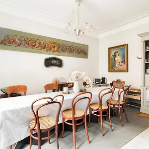 Maison Chanzy Bed & Breakfast